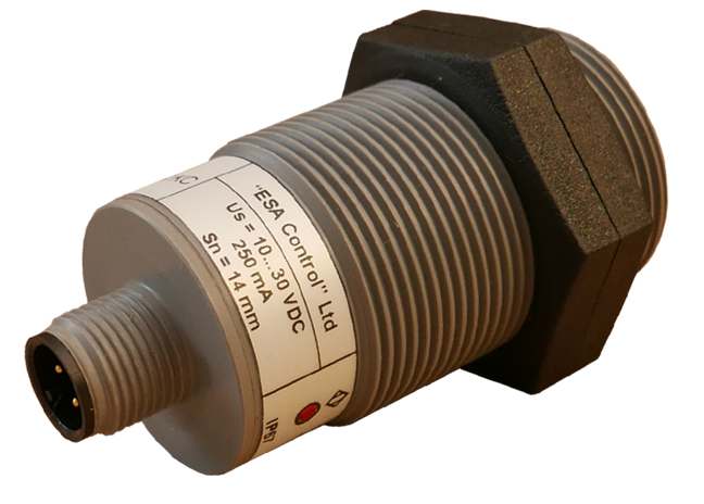 M30 inductive proximity sensor with connector